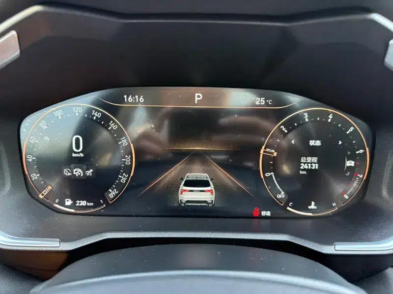 Lynk & Co 01 2021 2.0TD Two-Wheel Drive Pro — миниатюра 19