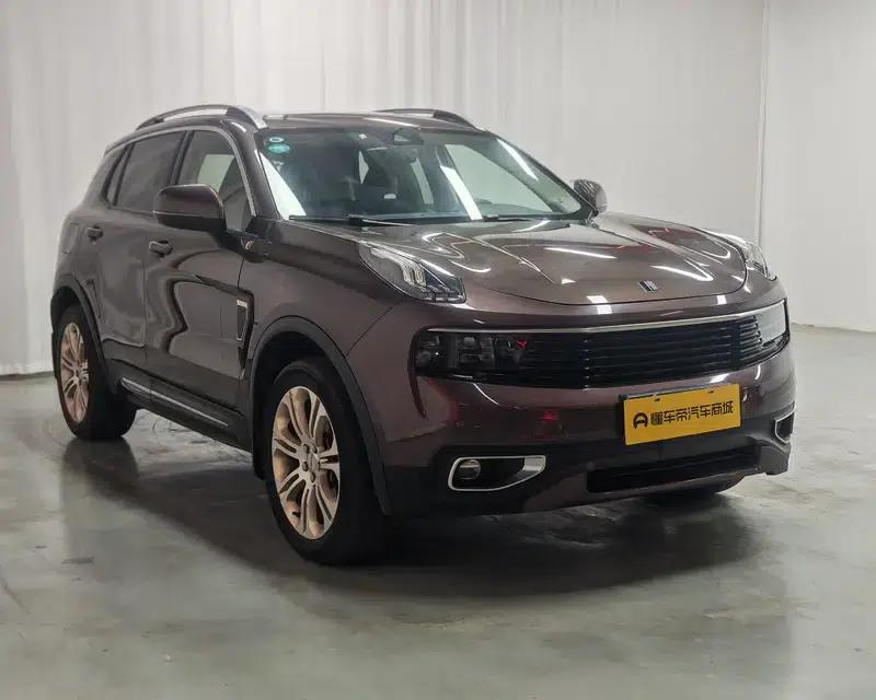 Lynk & Co 01 2017 2.0T 2WD Pro Edition — миниатюра 3