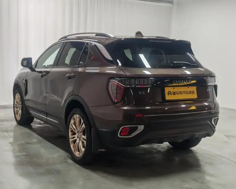 Lynk & Co 01 2017 2.0T 2WD Pro Edition — миниатюра 5