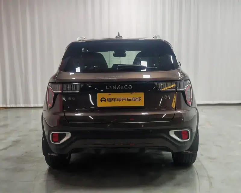 Lynk & Co 01 2017 2.0T 2WD Pro Edition — миниатюра 6