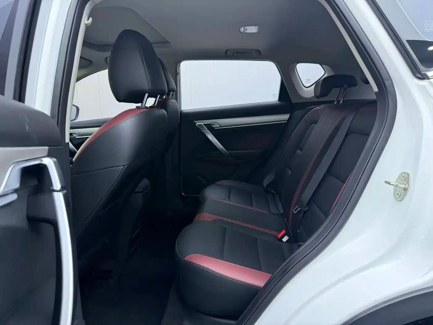 Geely Binyue 2021 1.4T DCT Platinum Edition — миниатюра 9