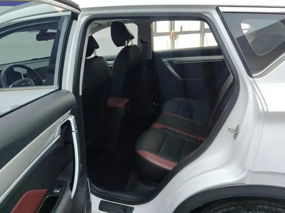 Geely Binyue 2020 Facelift 240T DCT Hunter — миниатюра 11
