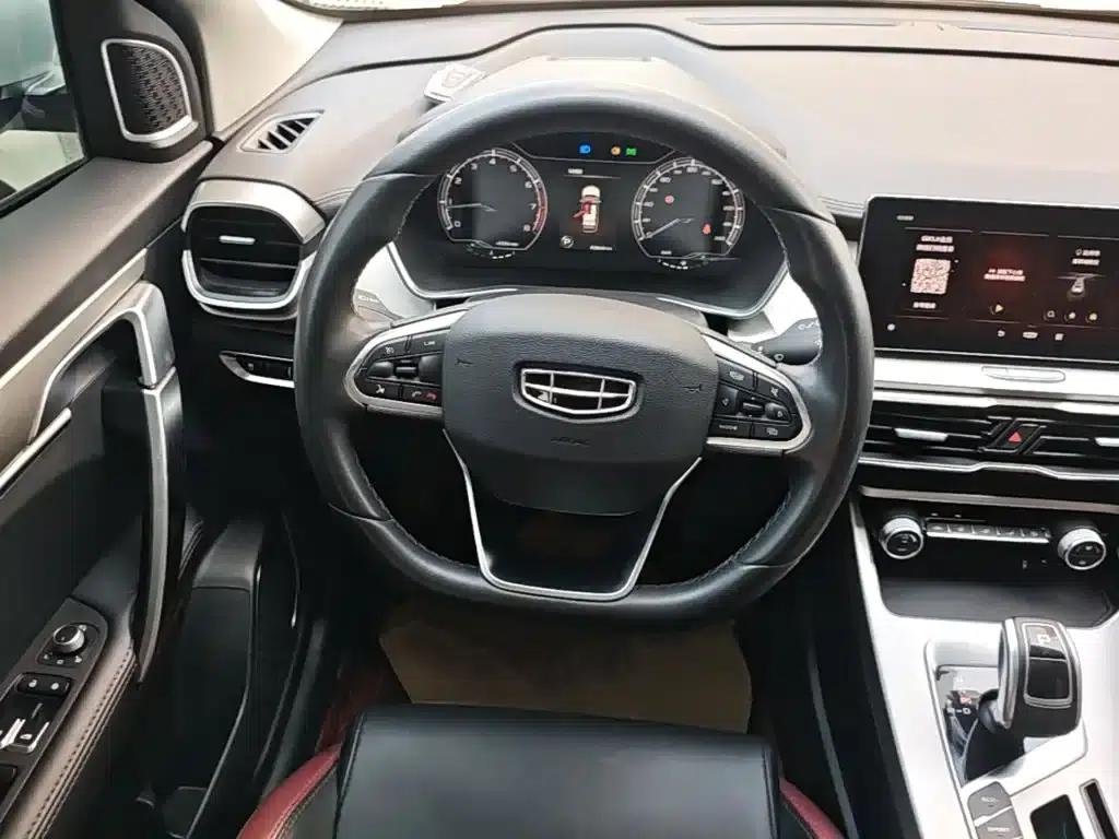 Geely Binyue 2020 Facelift 240T DCT Hunter — миниатюра 11