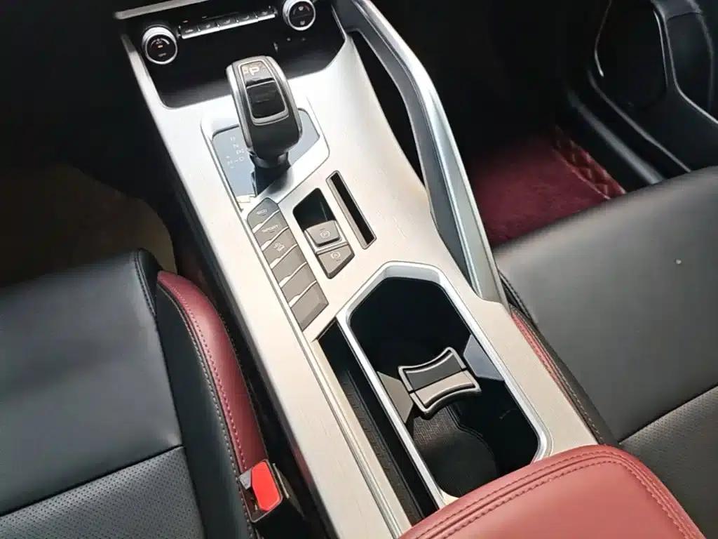 Geely Binyue 2020 Facelift 240T DCT Hunter — миниатюра 14