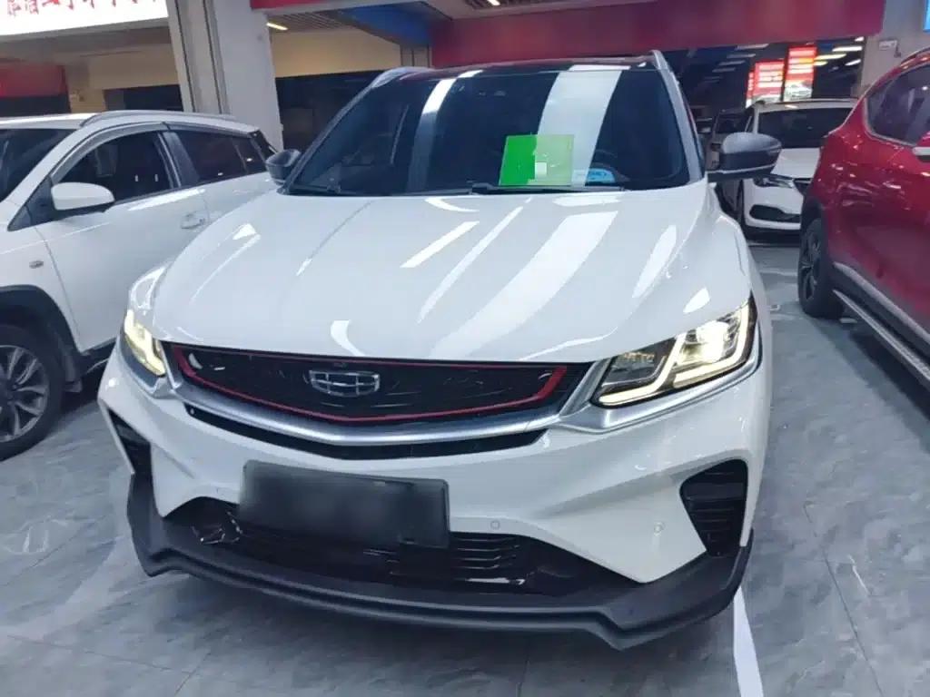 Geely Binyue 2020 PRO 260T DCT Battle — миниатюра 3