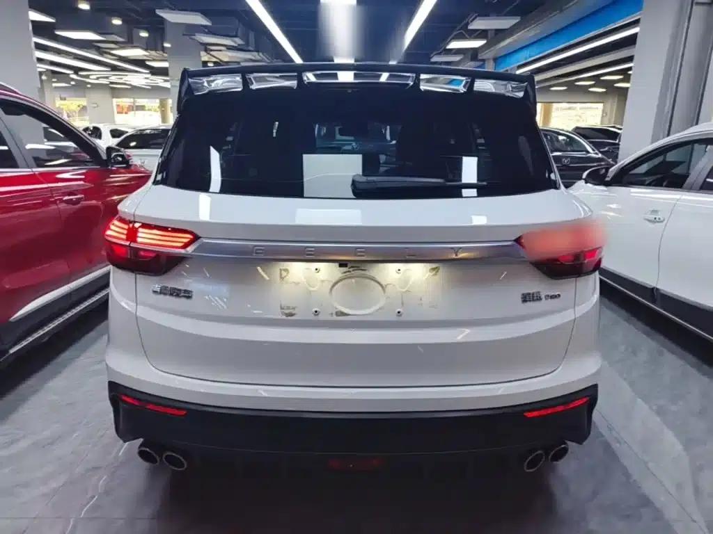 Geely Binyue 2020 PRO 260T DCT Battle — миниатюра 6
