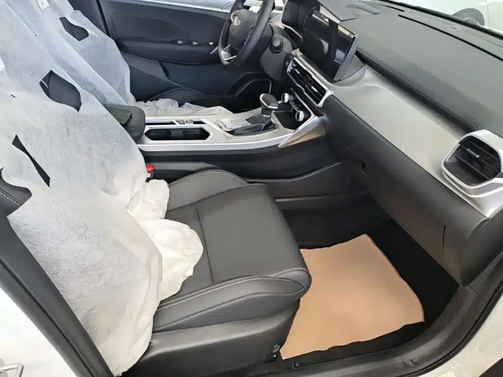 Geely Binyue 2025 1.5L CVT Super Power — миниатюра 25