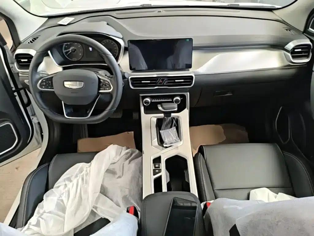 Geely Binyue 2025 1.5L CVT Super Power — миниатюра 10