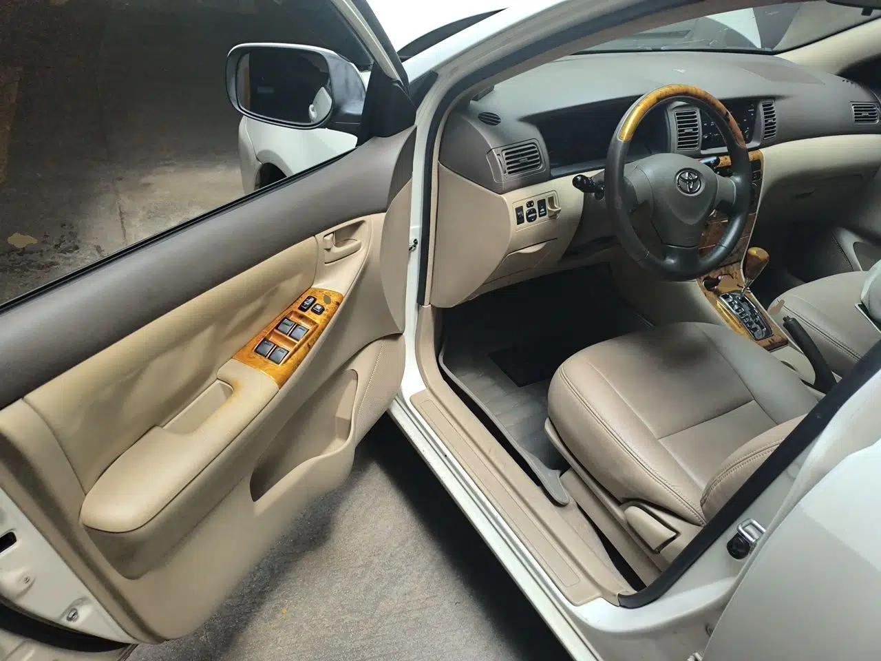 Toyota Corolla EX 2011 1.6L Automatic Classic Edition — миниатюра 16