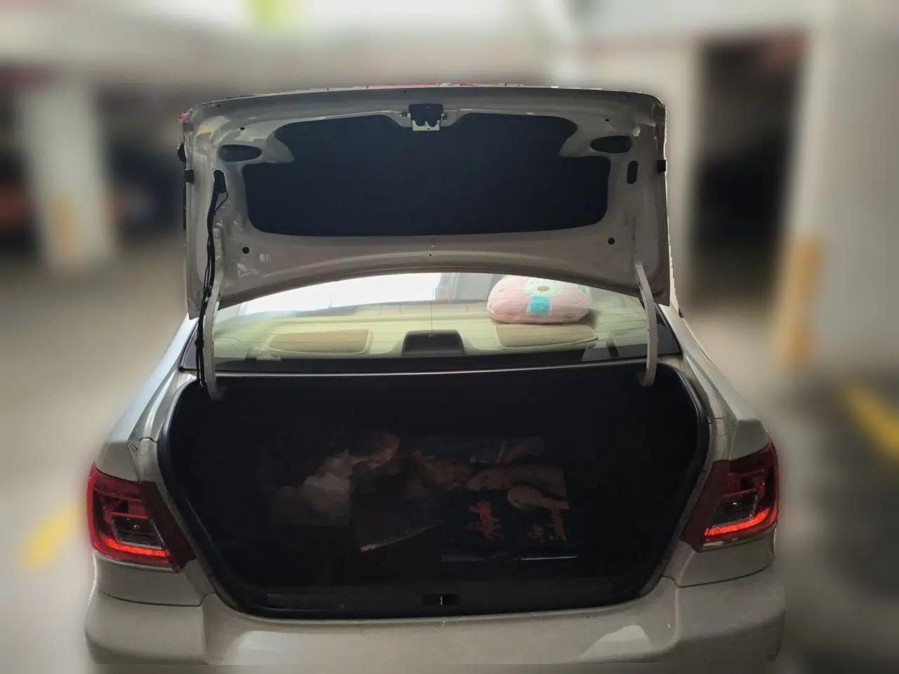 Toyota Corolla EX 2011 1.6L Automatic Classic Edition — миниатюра 19