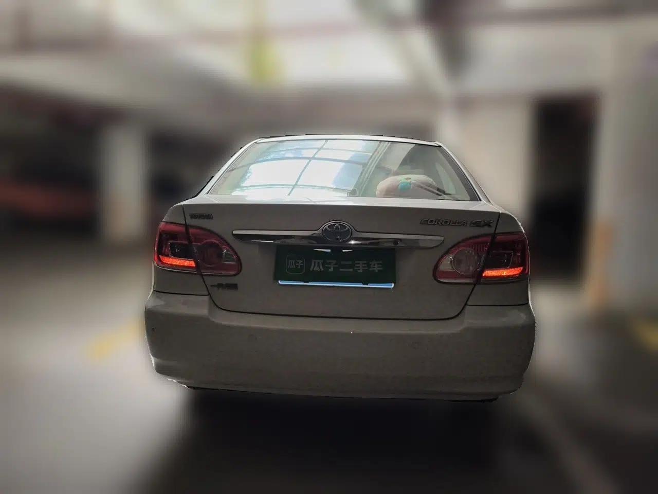 Toyota Corolla EX 2011 1.6L Automatic Classic Edition — миниатюра 5