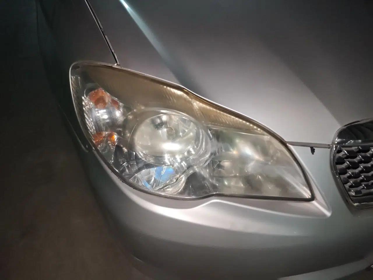 Toyota Corolla EX 2011 1.6L Manual Luxury Edition — миниатюра 7