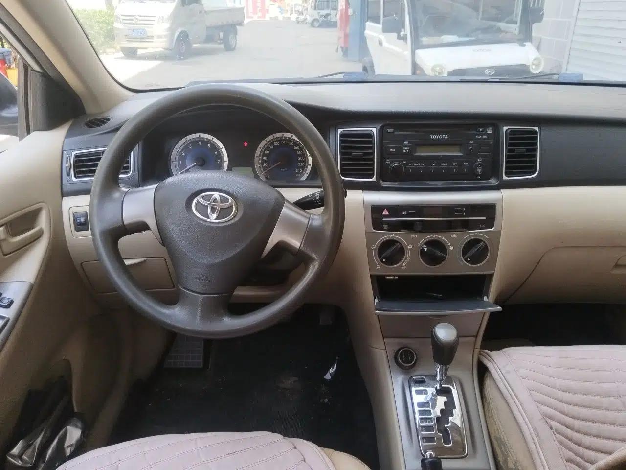 Toyota Corolla EX 2013 1.6L Automatic Excellence Edition — миниатюра 10