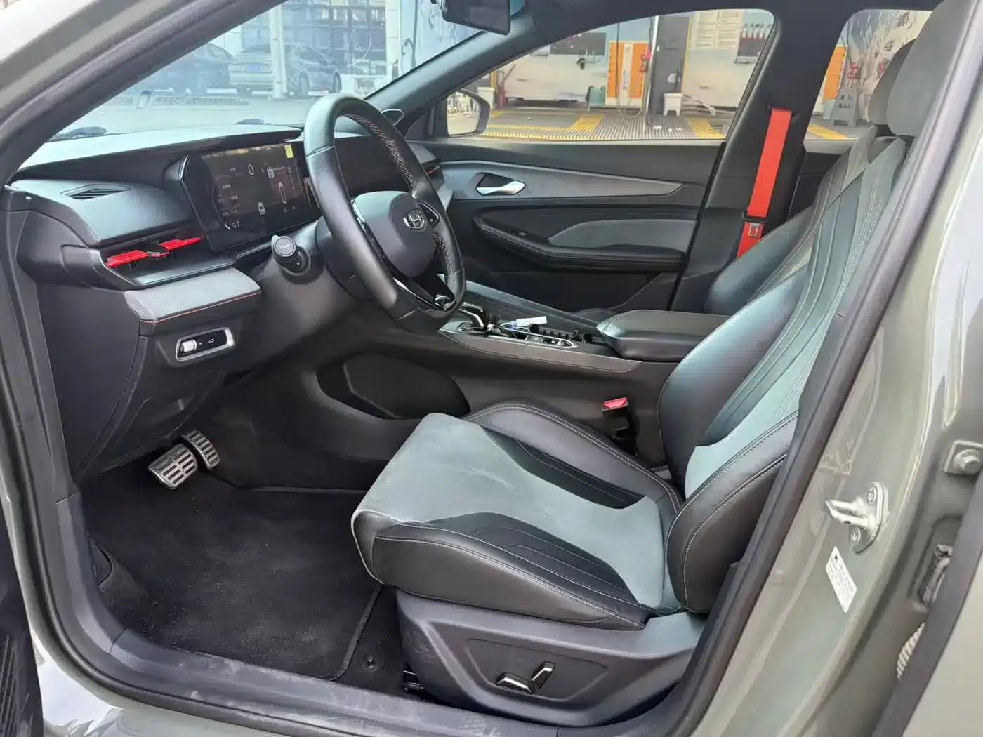 Binrui 2022 Model Binrui COOL 1.5T DCT Wind Speed Edition — миниатюра 8