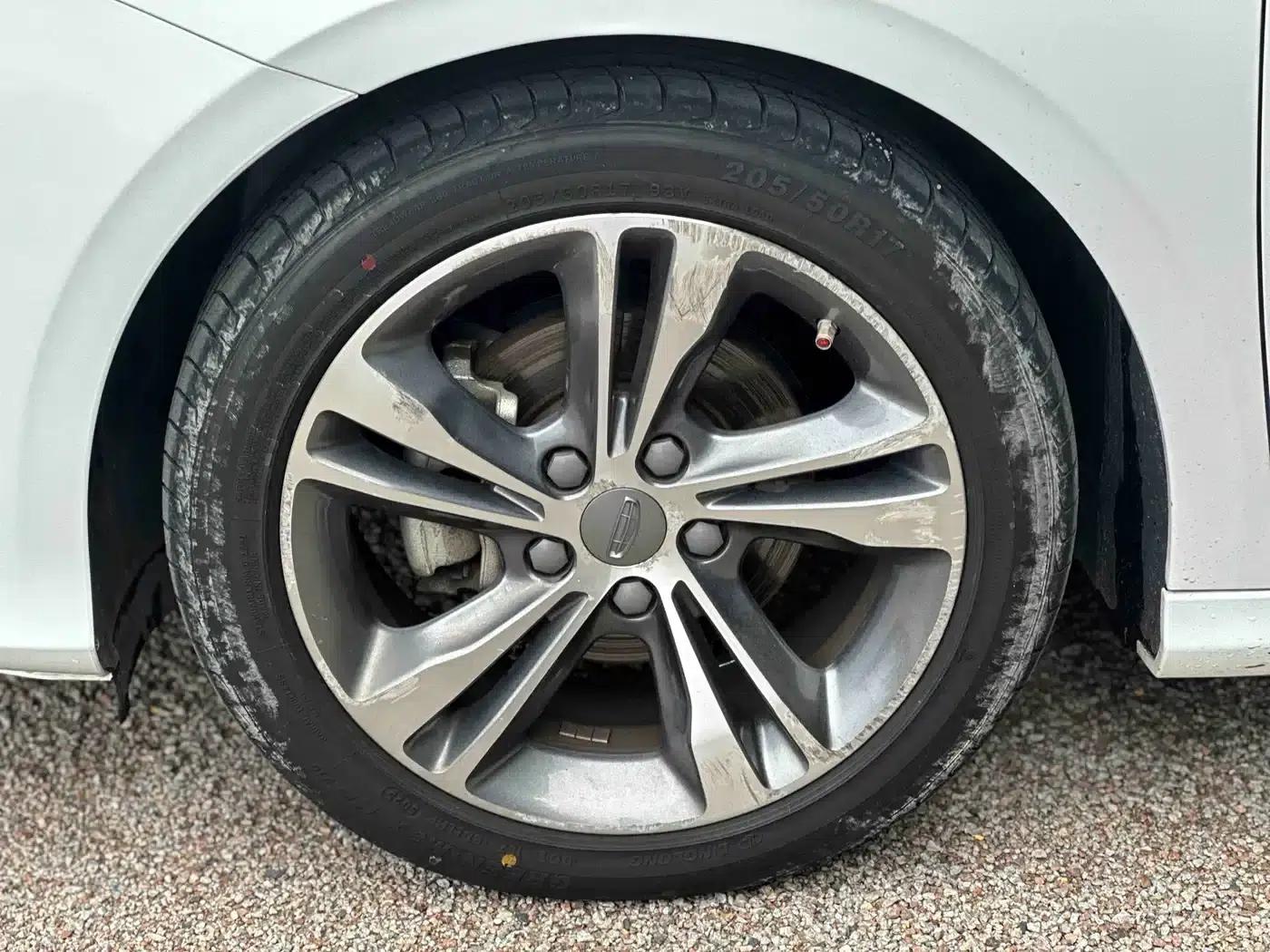 Geely Binrui 2019 200T DCT Binzhi Edition — миниатюра 12