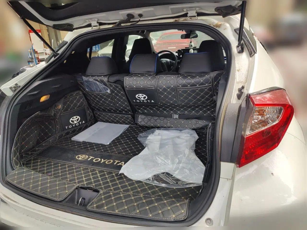 Toyota C-HR 2018 2.0L Coolway Leading Edition China V Standard — миниатюра 19