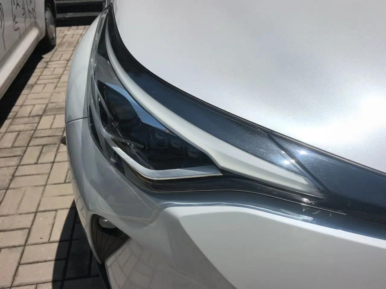 Toyota C-HR 2021 2.0L Luxury Edition — миниатюра 7