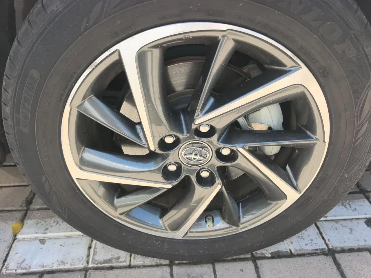 Toyota C-HR 2021 2.0L Luxury Edition — миниатюра 8