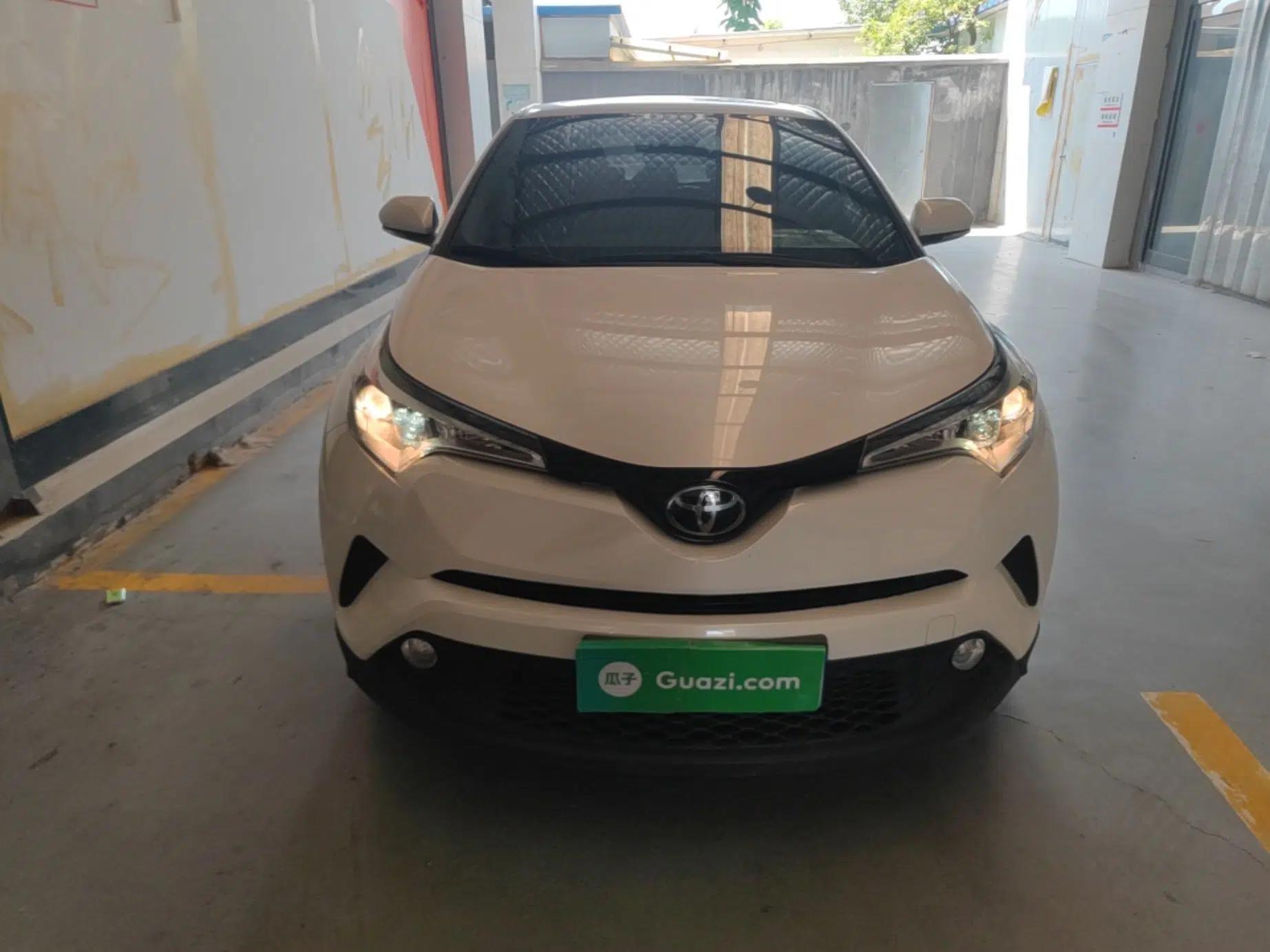 Toyota C-HR 2020 2.0L Leading Edition — миниатюра 2