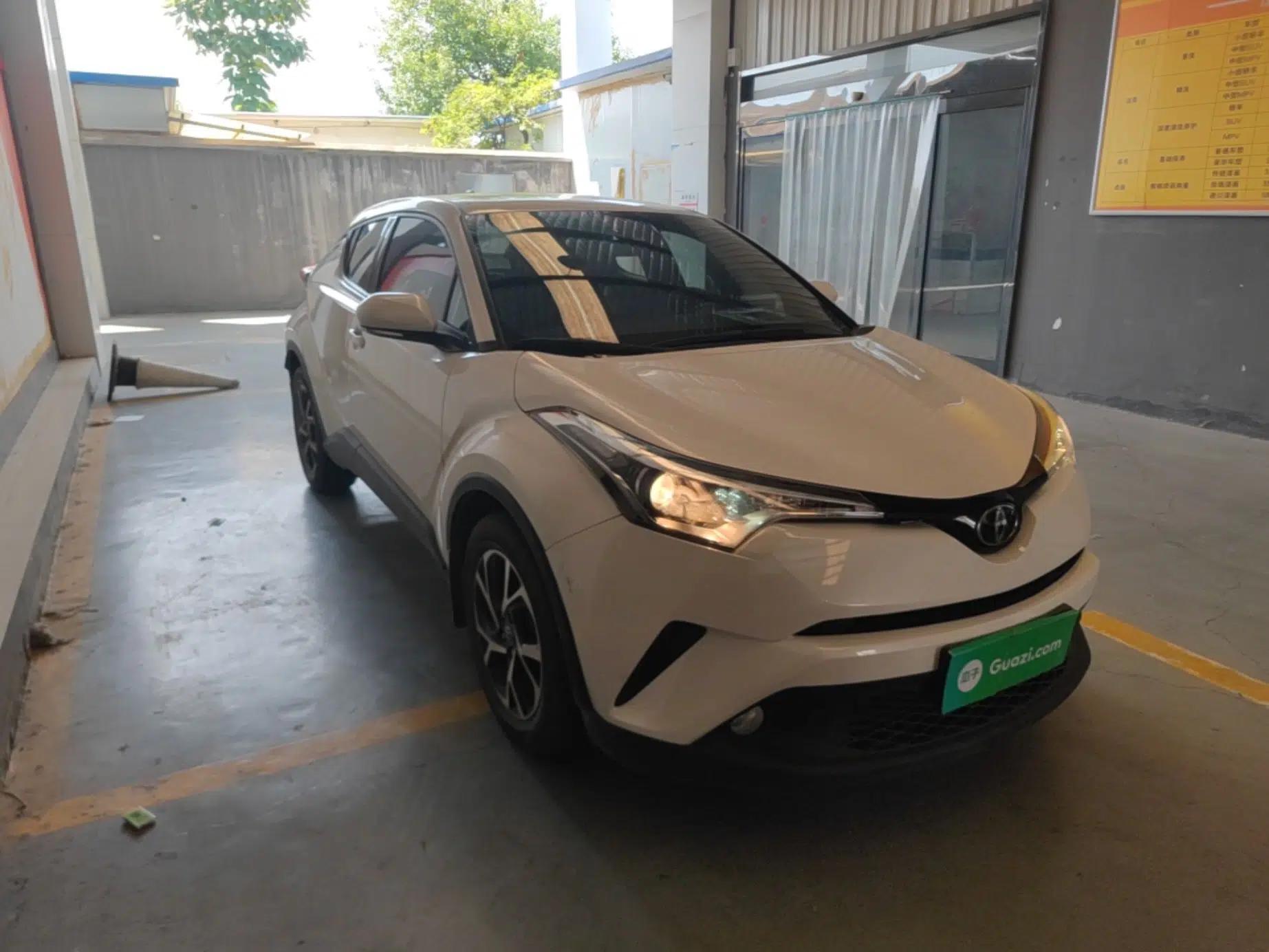 Toyota C-HR 2020 2.0L Leading Edition — миниатюра 3