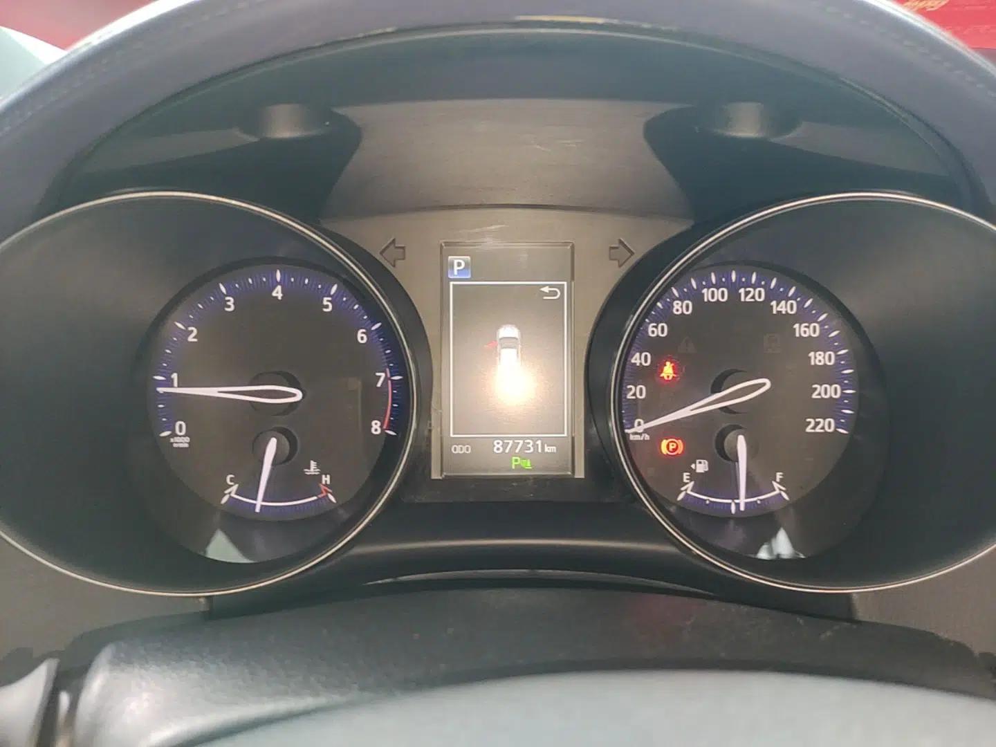 Toyota C-HR 2018 2.0L Luxury Edition China V Standard — миниатюра 14