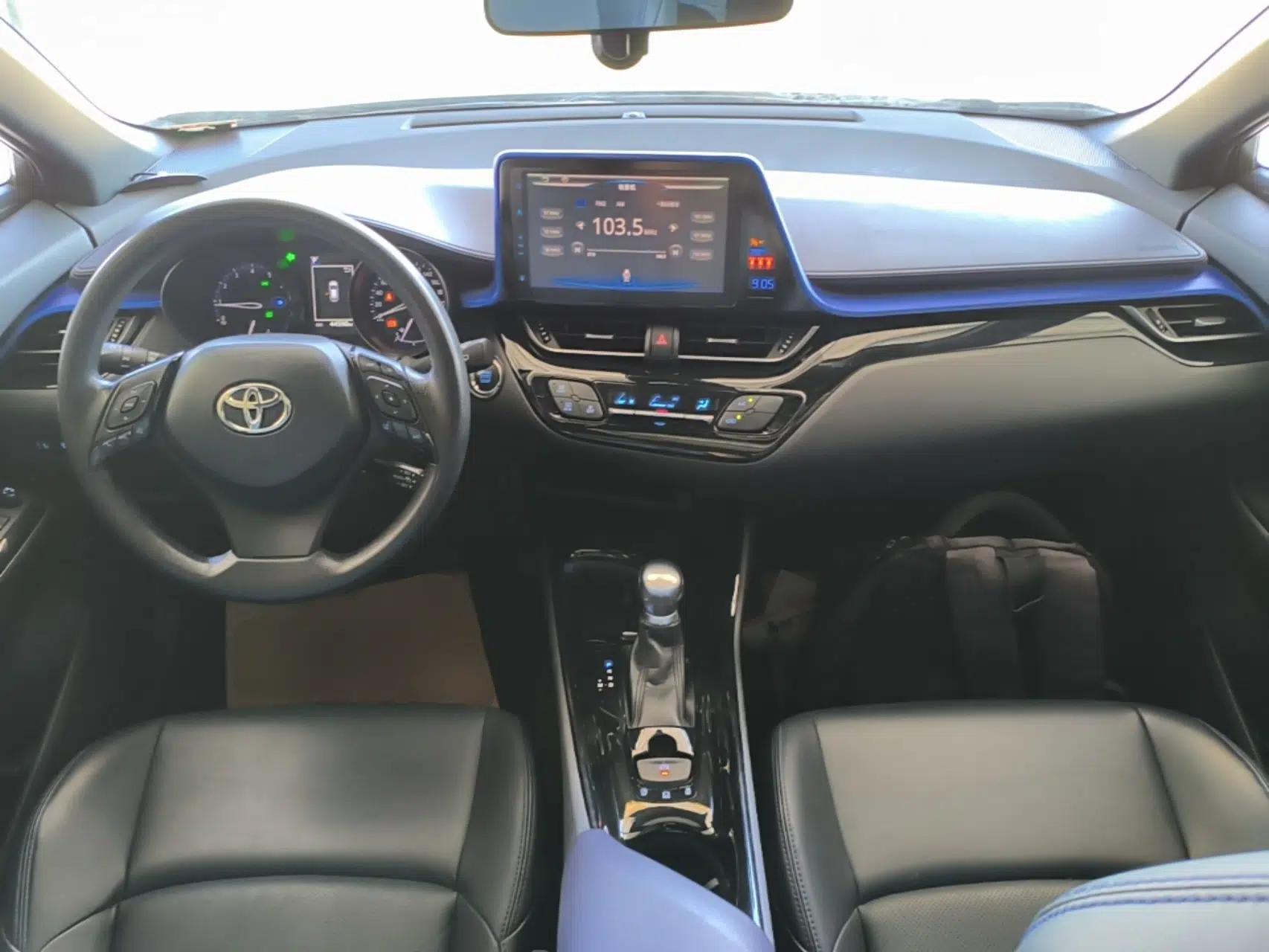 Toyota C-HR 2020 2.0L Leading Edition — миниатюра 12