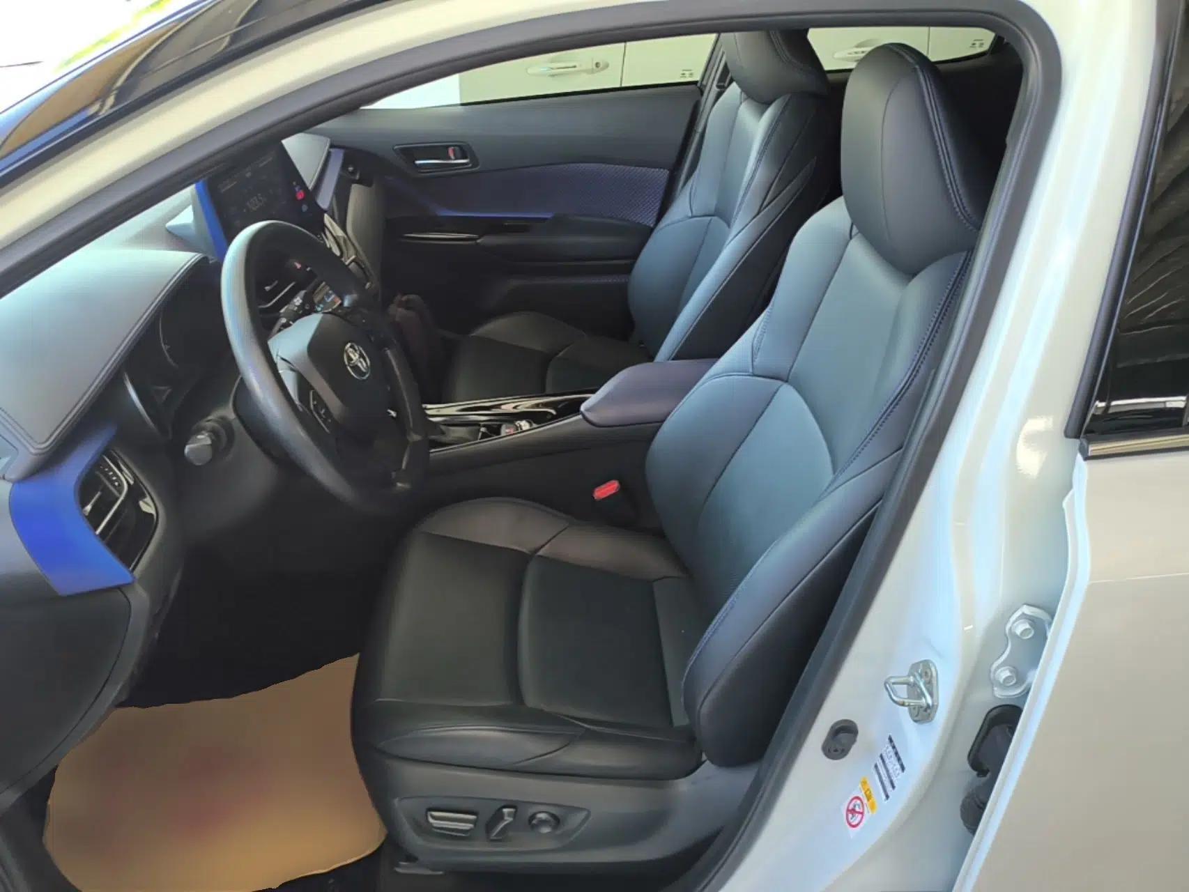 Toyota C-HR 2020 2.0L Leading Edition — миниатюра 17