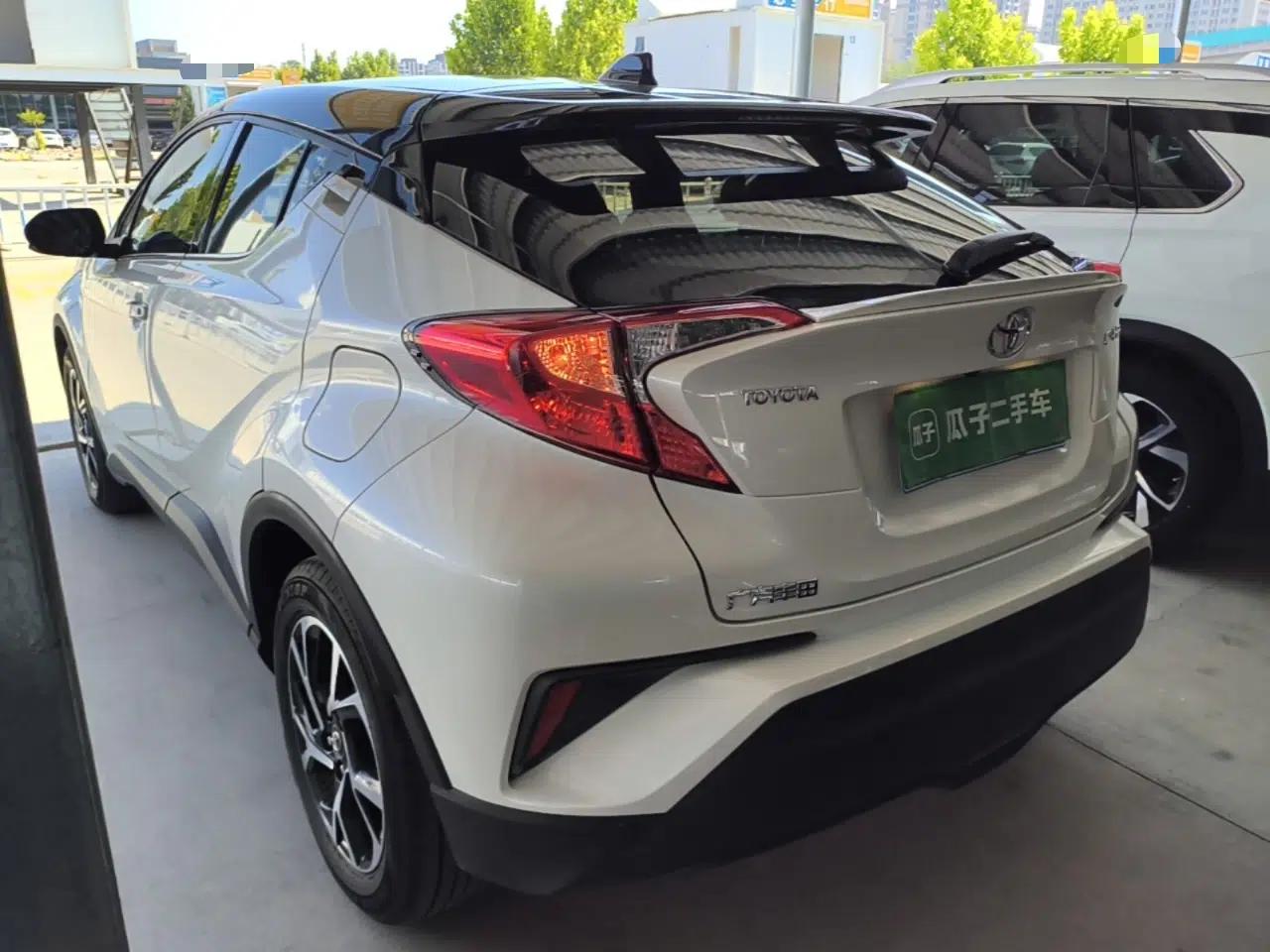 Toyota C-HR 2020 2.0L Leading Edition — миниатюра 4
