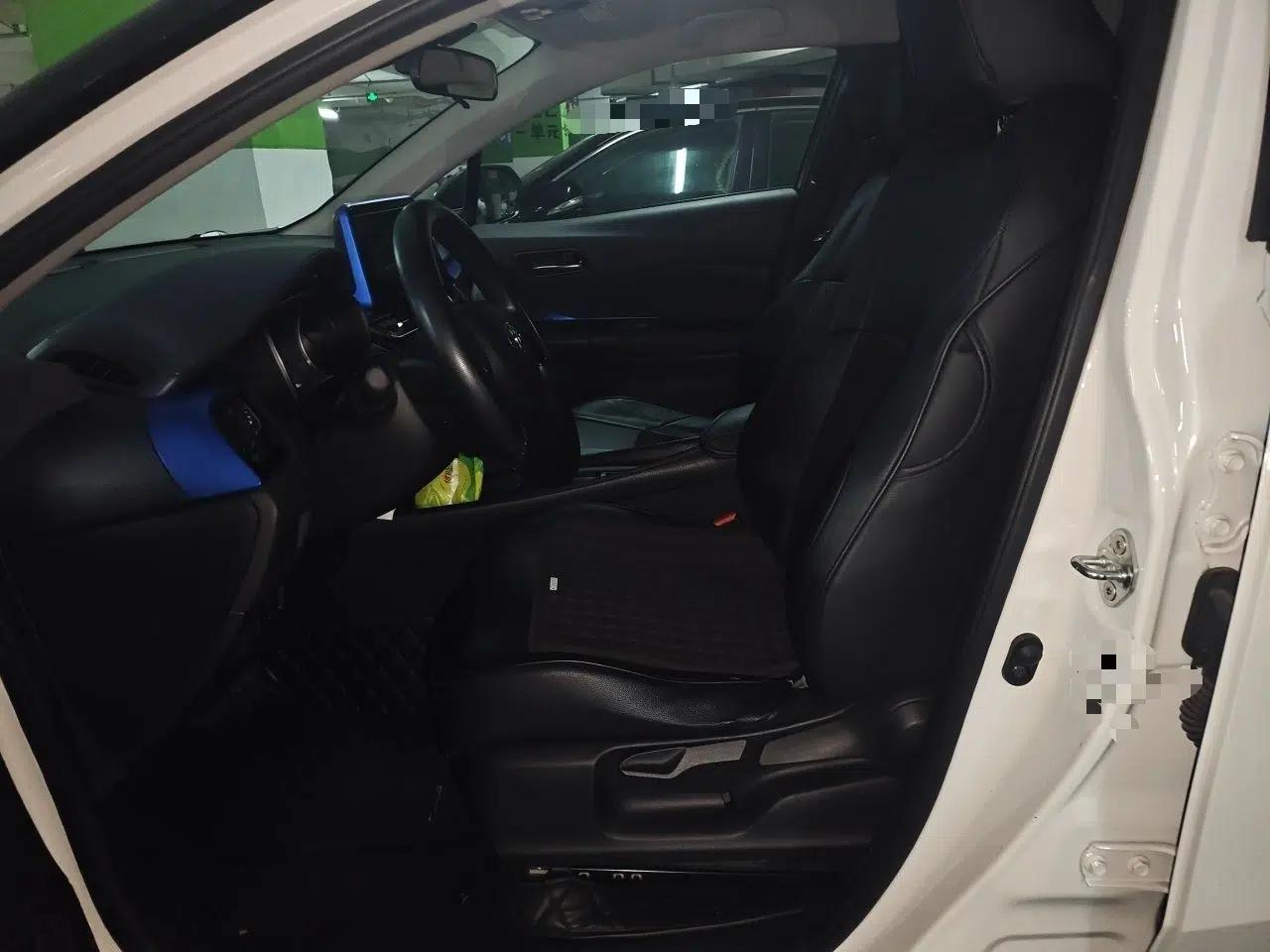 Toyota C-HR 2021 2.0L Comfort Edition — миниатюра 15