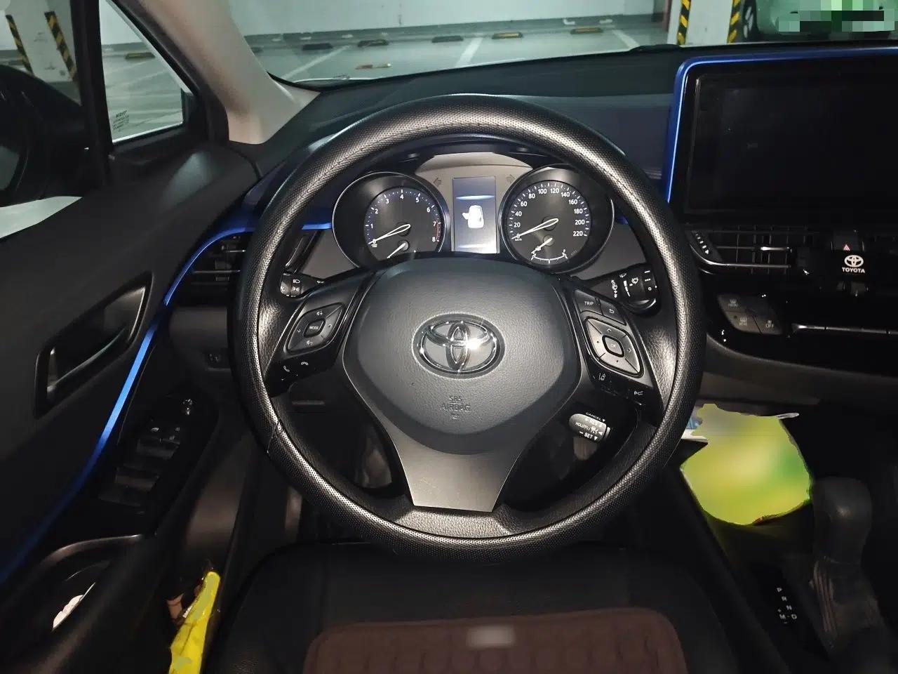 Toyota C-HR 2021 2.0L Comfort Edition — миниатюра 10