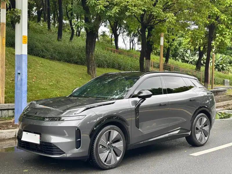 Lynk & Co 08 EM-P 2023 Model, 245km Super Long Range Halo — миниатюра 1