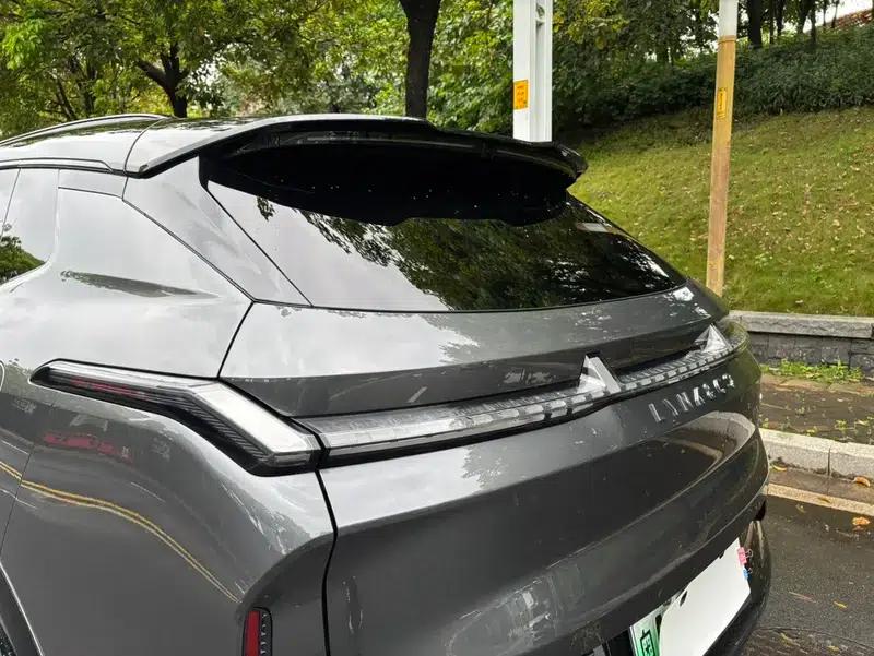 Lynk & Co 08 EM-P 2023 Model, 245km Super Long Range Halo — миниатюра 18
