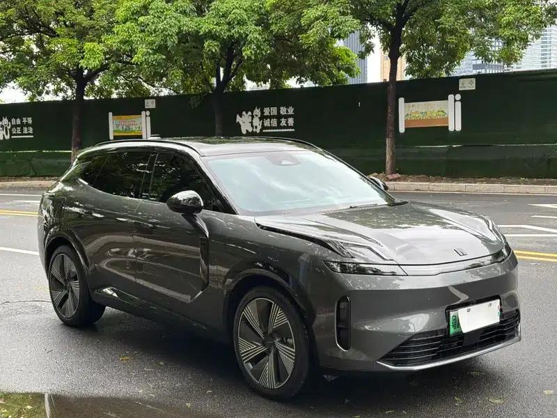Lynk & Co 08 EM-P 2023 Model, 245km Super Long Range Halo — миниатюра 3
