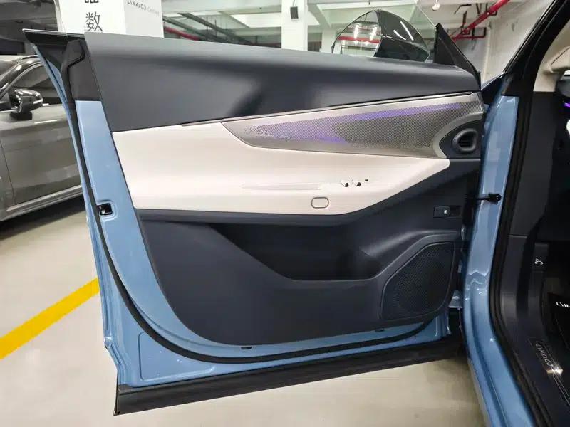 Lynk & Co 08 EM-P 2026 Model 210 AWD Performance Ultra H7 — миниатюра 11