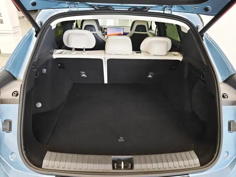 Lynk & Co 08 EM-P 2026 Model 210 AWD Performance Ultra H7 — миниатюра 18