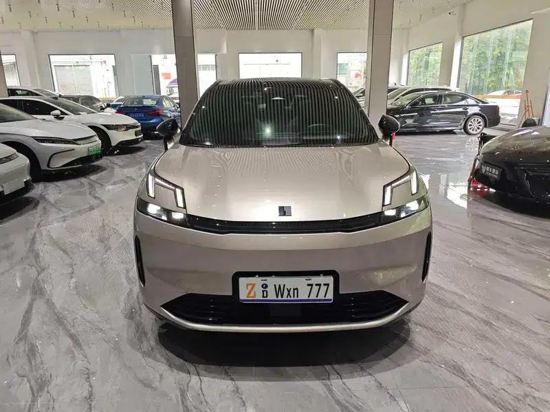 Lynk & Co 08 EM-P 2023 Model, 245km Super Long Range Halo — миниатюра 2