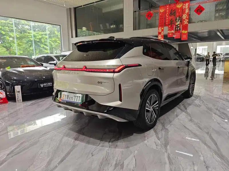 Lynk & Co 08 EM-P 2023 Model, 245km Super Long Range Halo — миниатюра 6