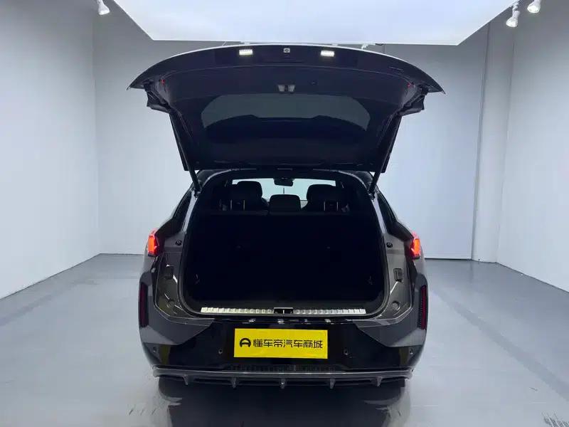 Lynk & Co 08 EM-P 2023 Model 220 AWD Performance Halo — миниатюра 20