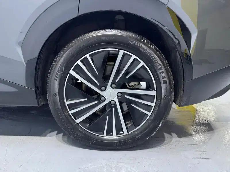 Lynk & Co 08 EM-P 2023 Model 220 AWD Performance Halo — миниатюра 9