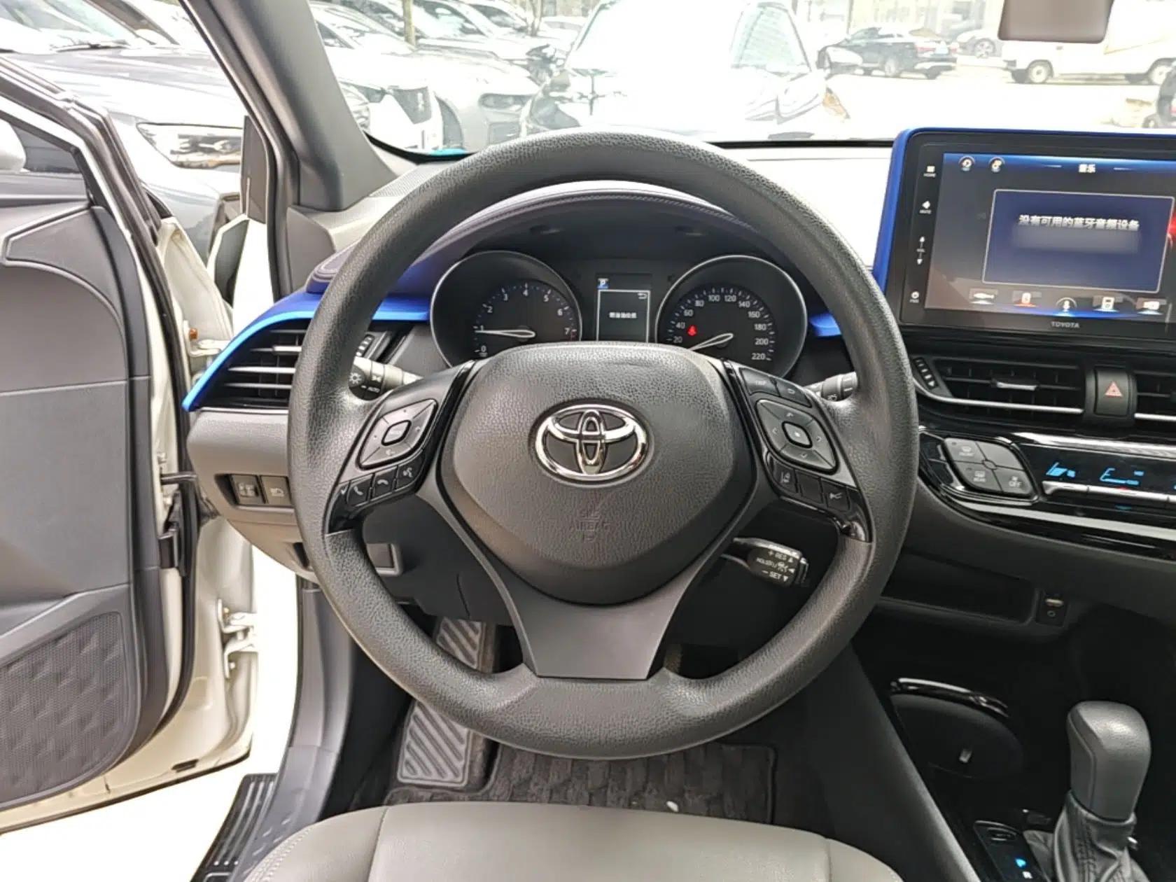 Toyota IZOA 2020 2.0L Enjoy Edition — миниатюра 18