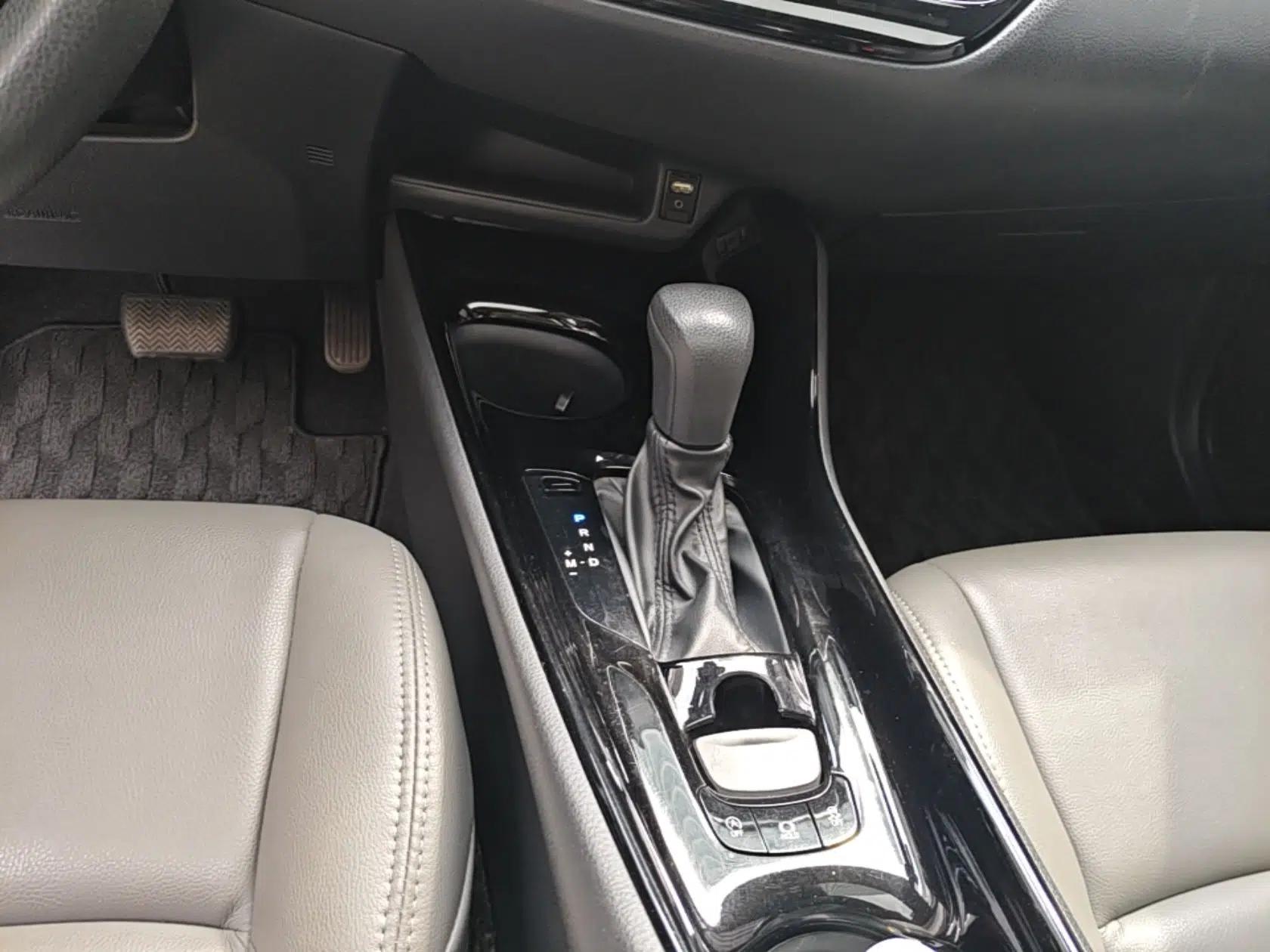 Toyota IZOA 2020 2.0L Enjoy Edition — миниатюра 21