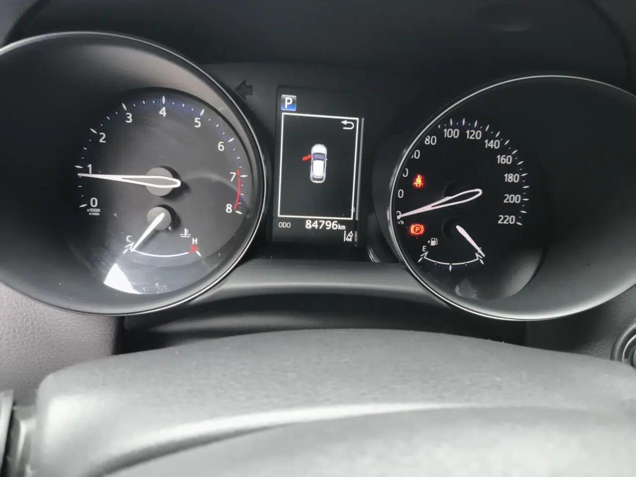Toyota IZOA 2020 2.0L Enjoy Edition — миниатюра 12
