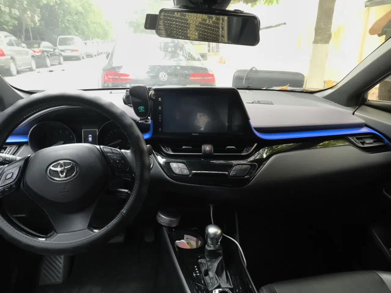 Toyota IZOA 2020 2.0L Enjoy Edition — миниатюра 9
