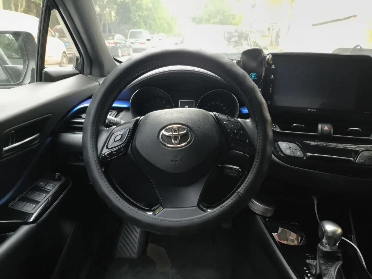 Toyota IZOA 2020 2.0L Enjoy Edition — миниатюра 10