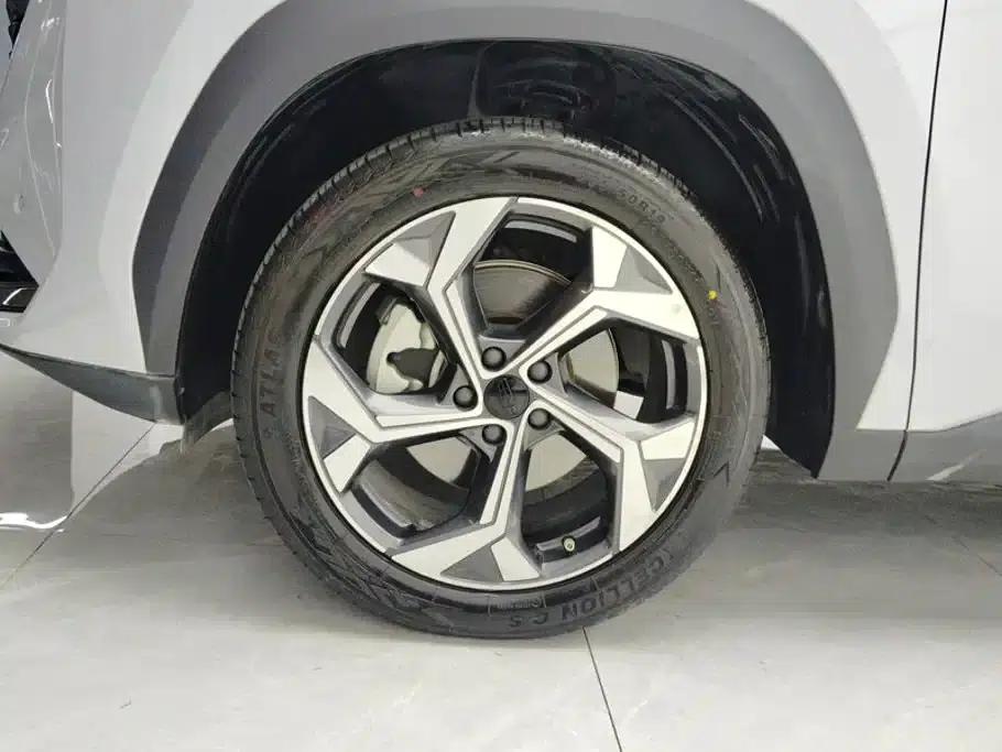 Geely Boyue L 2024 1.5TD DCT Premium Edition — миниатюра 6