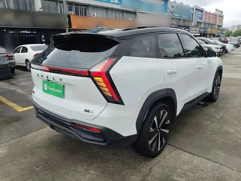 Geely Boyue L 2023 1.5TD DCT Premium Edition — миниатюра 7