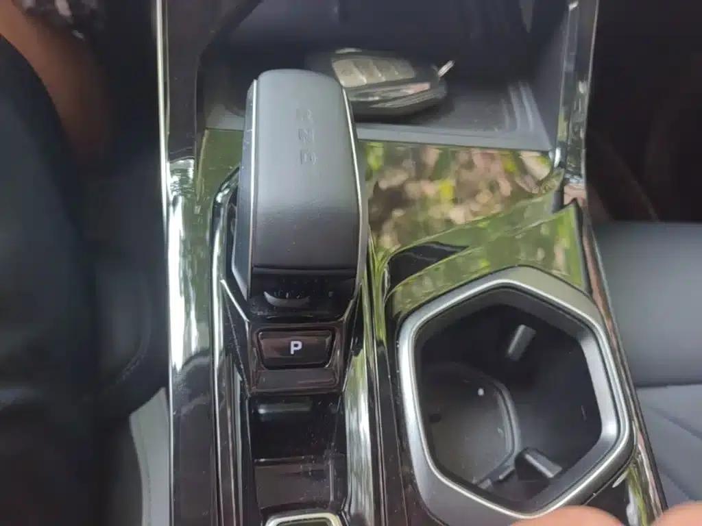 Geely Boyue L 2023 1.5TD DCT Glory Edition — миниатюра 14