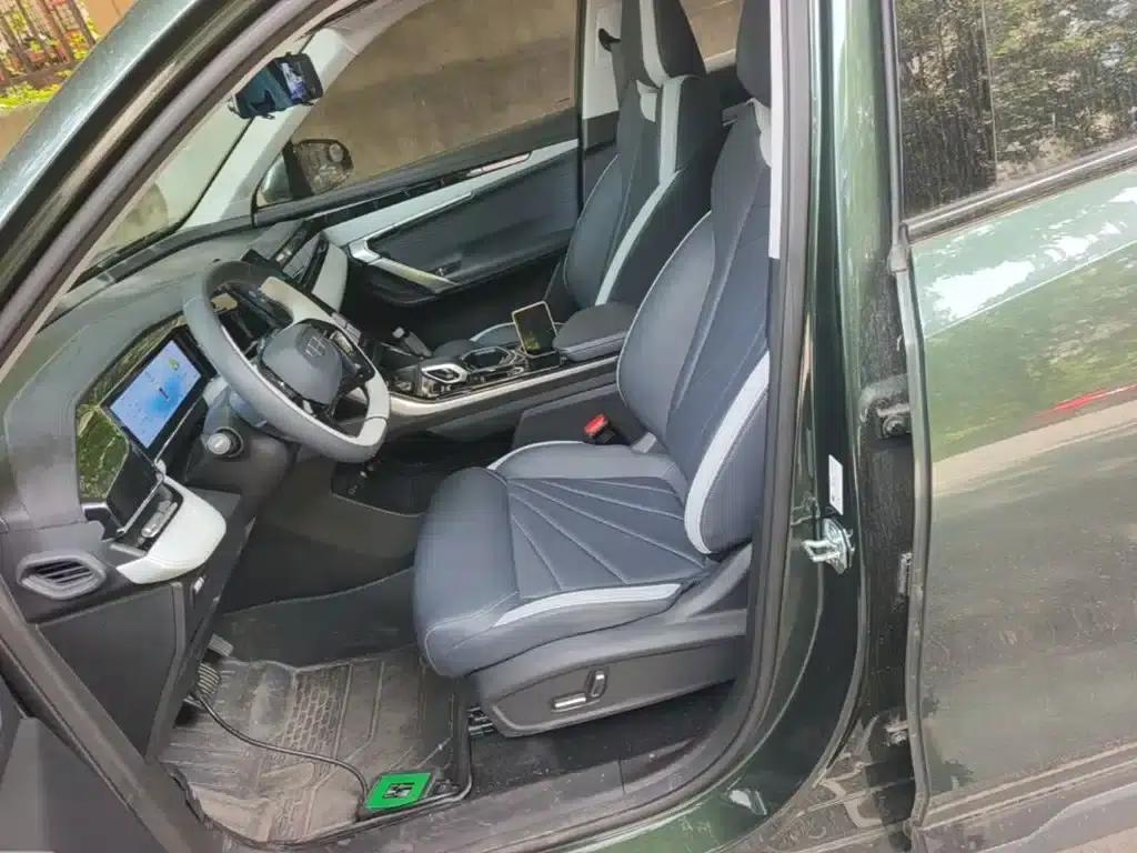 Geely Boyue L 2023 1.5TD DCT Glory Edition — миниатюра 15
