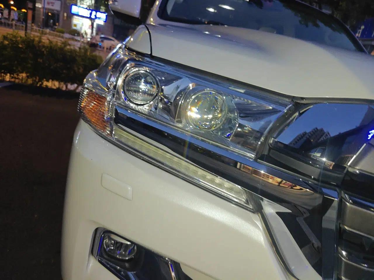 Toyota Land Cruiser 2017 4.0L GX-R Sunroof – Middle East — миниатюра 7