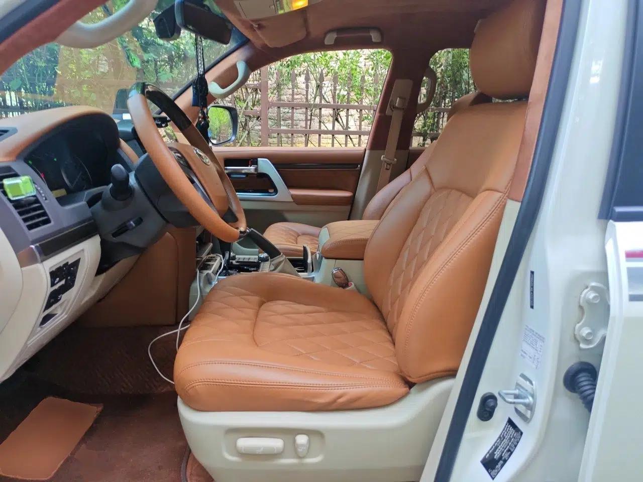 Toyota Land Cruiser Land Cruiser 4.0 automatic imported — миниатюра 15